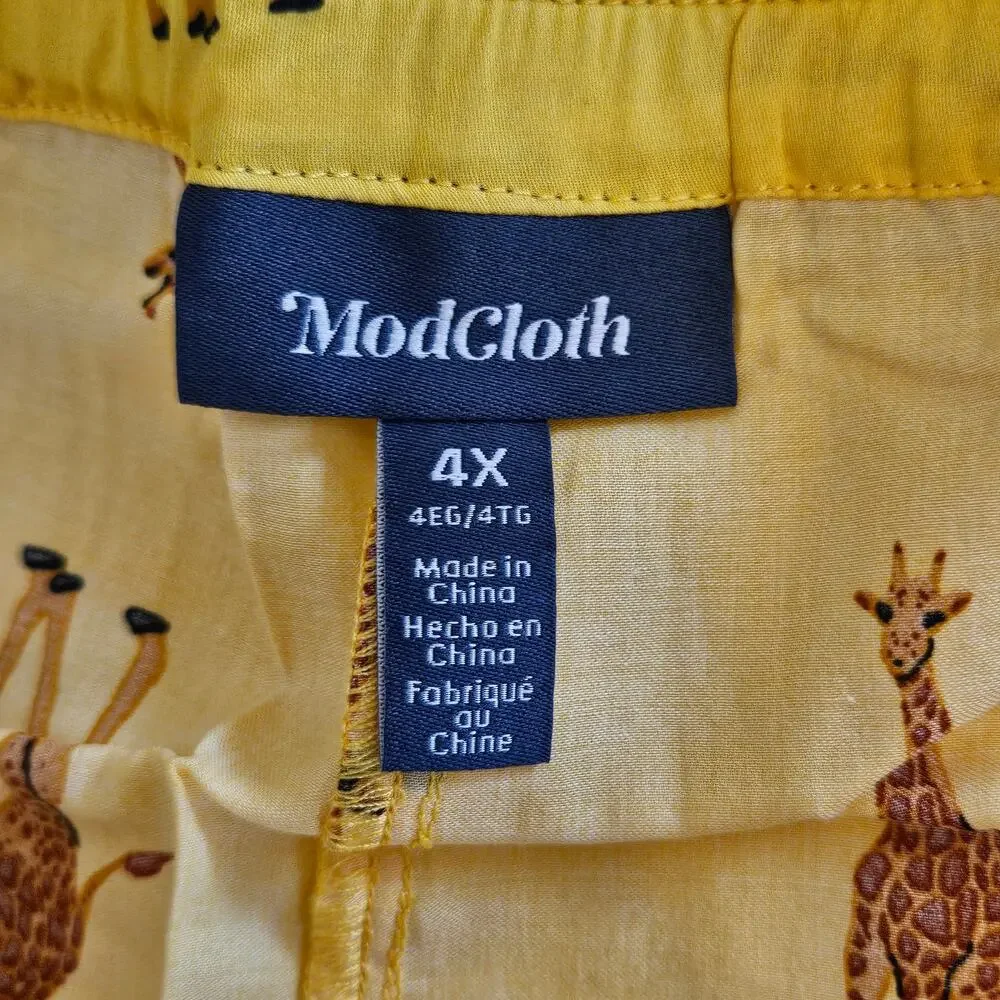 Modcloth The Spring‎ of Things Shorts Yellow Giraffe Shorts Plus Size 4x Summer